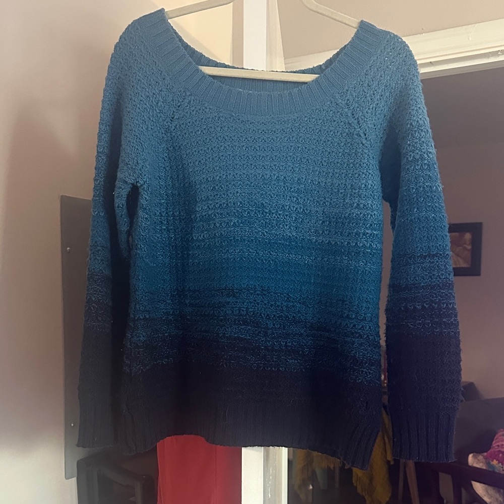 St. John's Bay Blue and Black Gradient Sweater